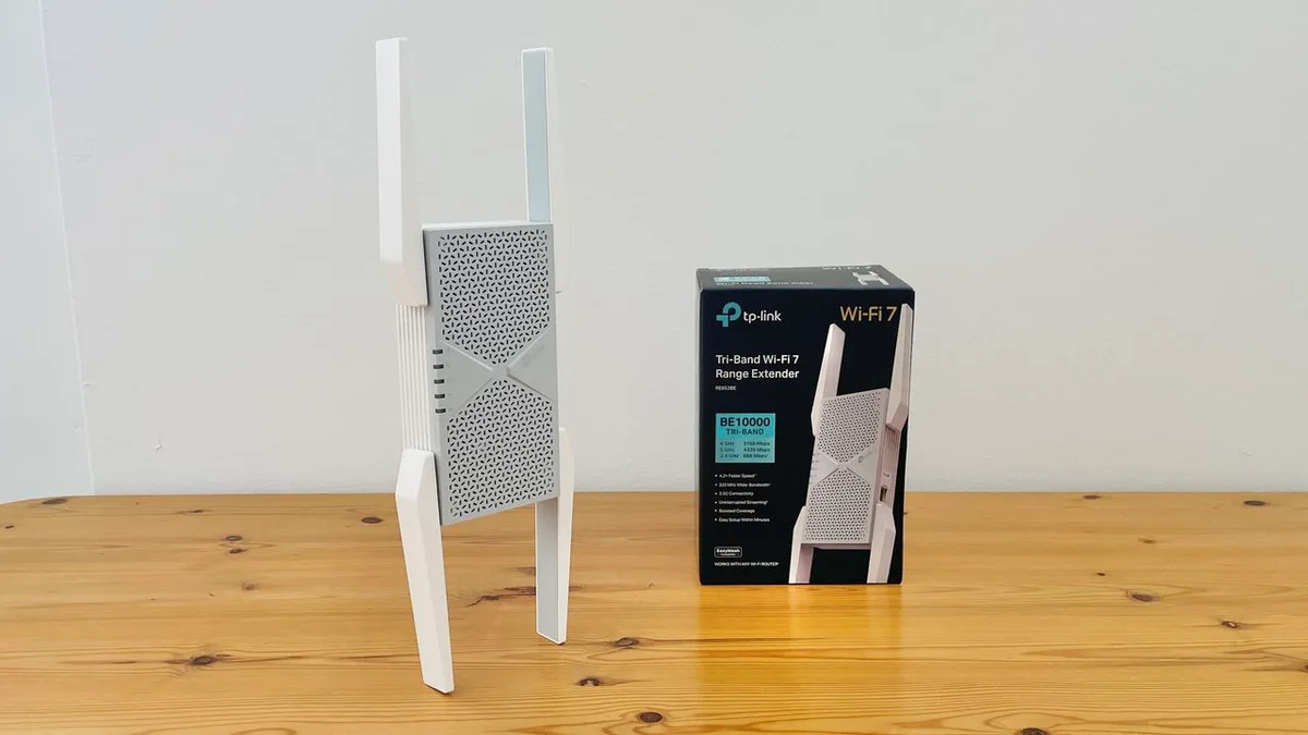 TP-Link BE10000 Wi-Fi 7 Range Extender (RE653BE): blazing fast Wi-Fi 7 range extender for power users
