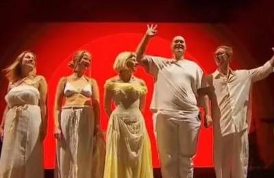 Lollapalooza Brasil 2027: Aurora retorna com o duo TOMORA após polêmica com gesto supremacista branco de seu baterista no festival