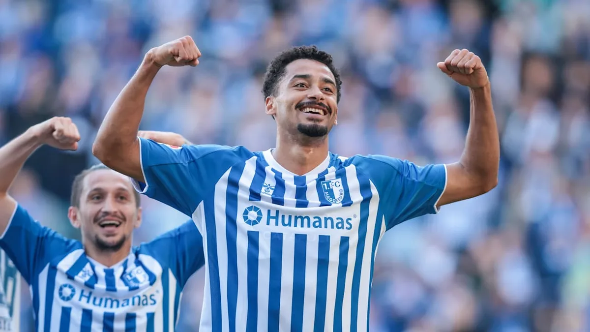 Trainer schwärmt, Torjäger zurück - Magdeburg ballert sich weiter nach oben