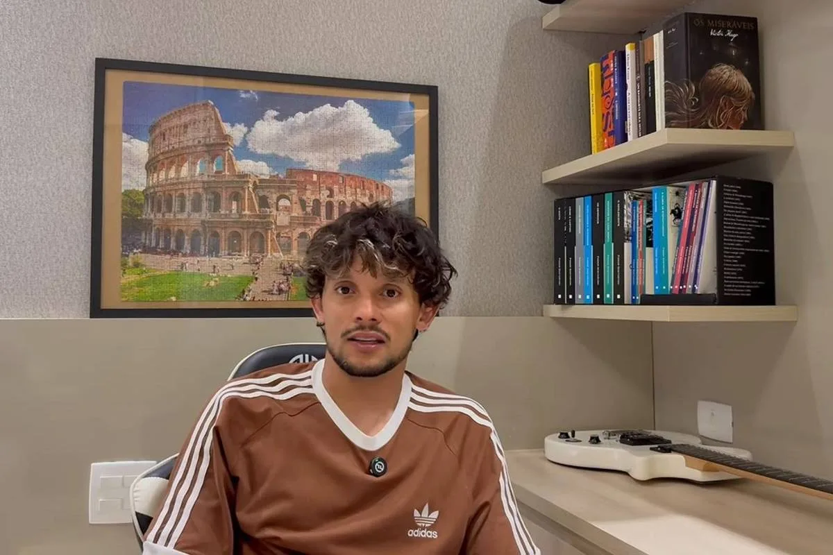 Gustavo Scarpa mostra que literatura é prazer e emoção igual ao futebol