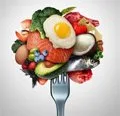 La dieta que más reduce la grasa del hígado y revierte la prediabetes