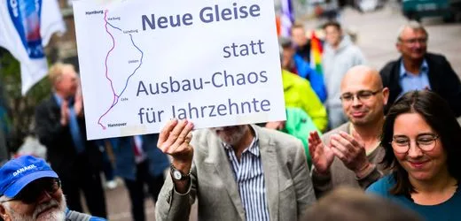 Hamburg-Hannover: Deutsche Bahn plant Neubaustrecke, Bundestag beschließt Auftrag