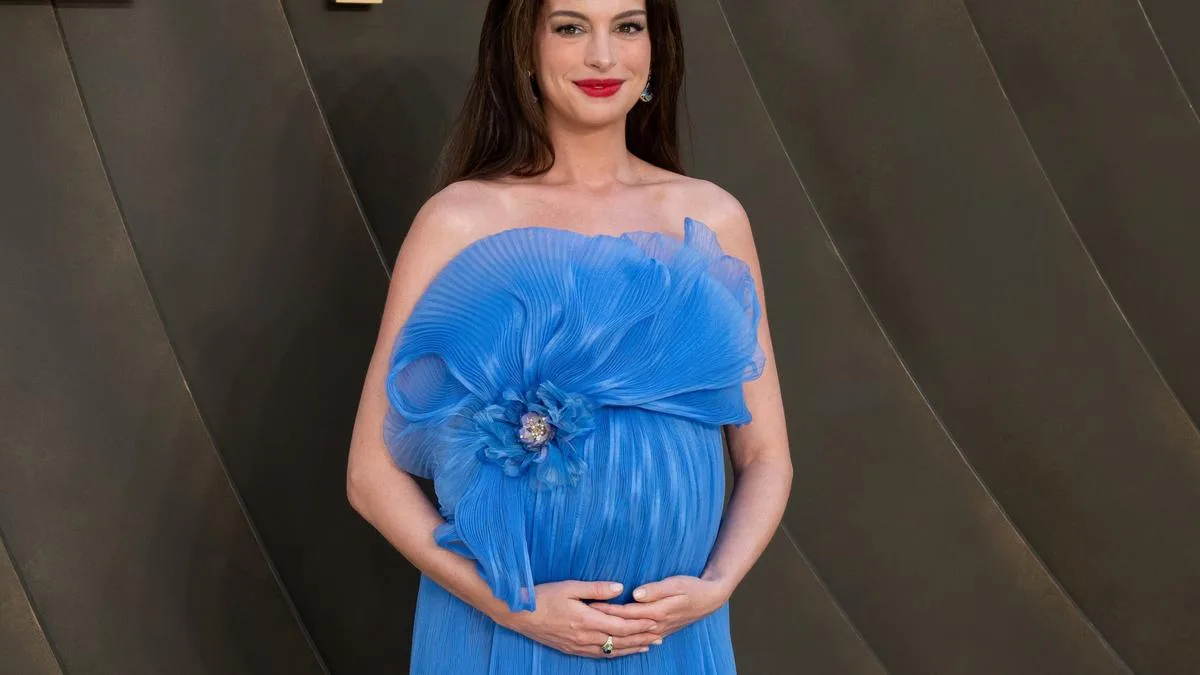 Universal Pictures to campaign The Odyssey's Anne Hathaway for supporting actress categories