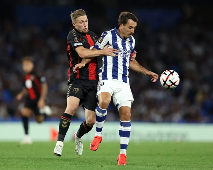Real Sociedad v Bournemouth, Crystal Palace v Lech Poznan, and more: Europa League – live