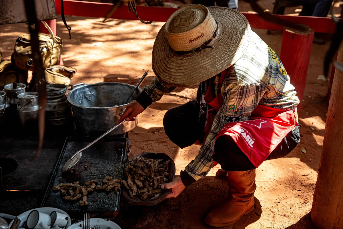Rancho raiz mantém tradição viva na Festa do Peão de Barretos