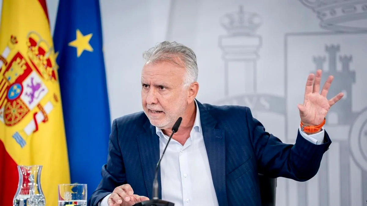 El Gobierno, ante las manifestaciones convocadas por la derecha: "Los menores no salen de Ceuta porque no quiere el PP"