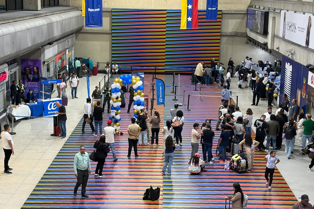 Así quedó el Aeropuerto Internacional Simón Bolívar de Maiquetía tras los arreglos para reactivar sus vuelos