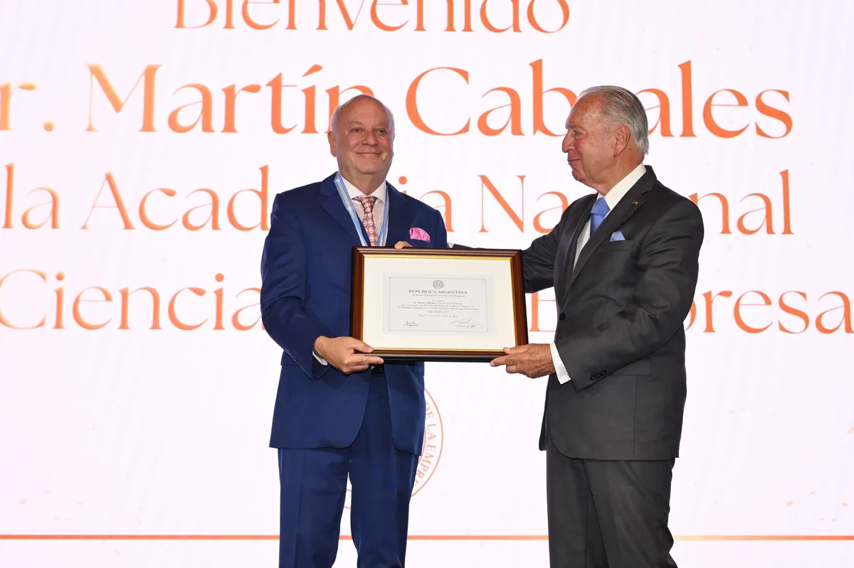 Martín Cabrales ingresó a la Academia de Ciencias de la Empresa y pidió agregar valor a la producción