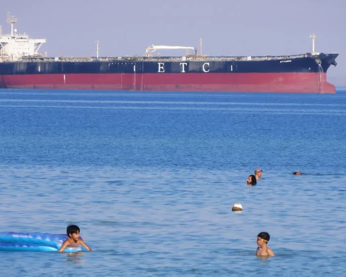 Oil prices jump after US-Iran ceasefire expires and Trump threatens Oman