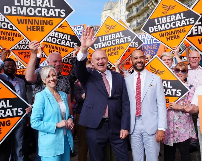Ed Davey promises £17bn income tax cut if Lib Dems are elected