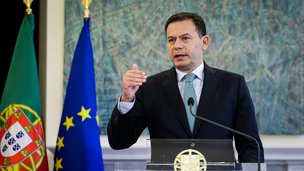 Montenegro quer avançar para venda de 100% da TAP até 2028 com troca de participações com Lufthansa