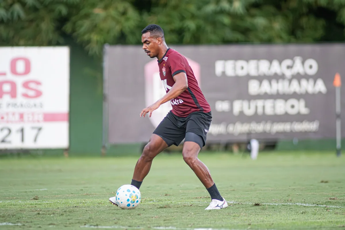 Relacionados: Baralhas e Caíque Gonçalves desfalcam o Vitória contra o Botafogo