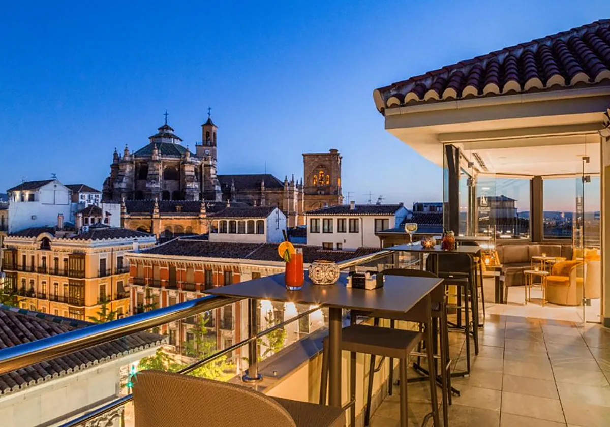 Hoteles de lujo a precio mínimo en Granada tras los terremotos: menos de 190 euros por dos noches
