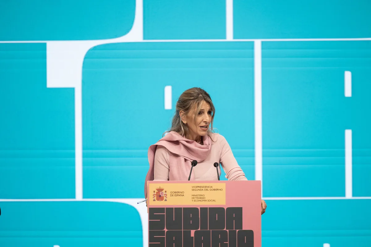 Yolanda Díaz da menos de un mes a los expertos para fijar la subida del salario mínimo de 2027