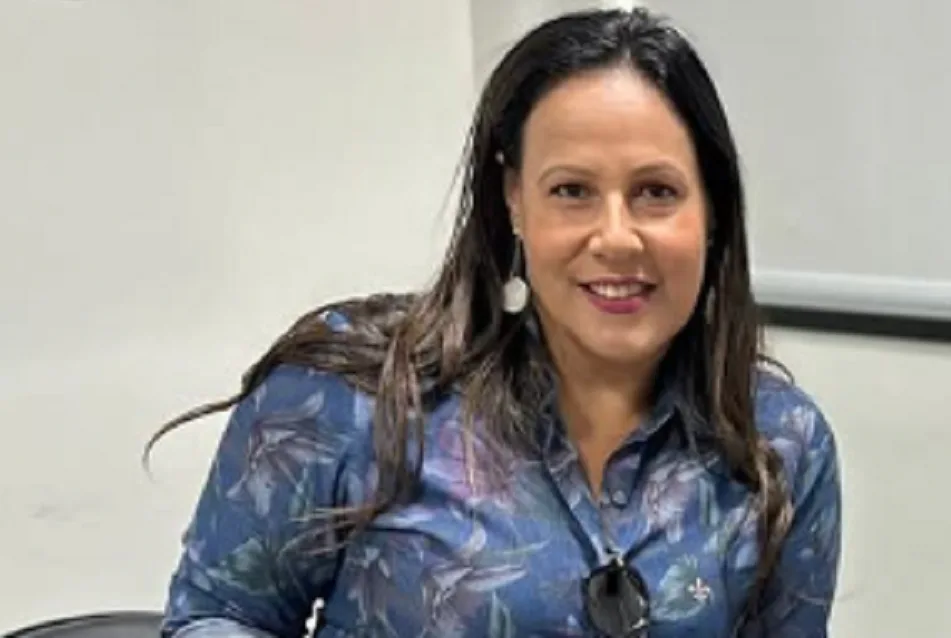 Ex-prefeita omite cobrança de R$ 16 milhões em dívidas