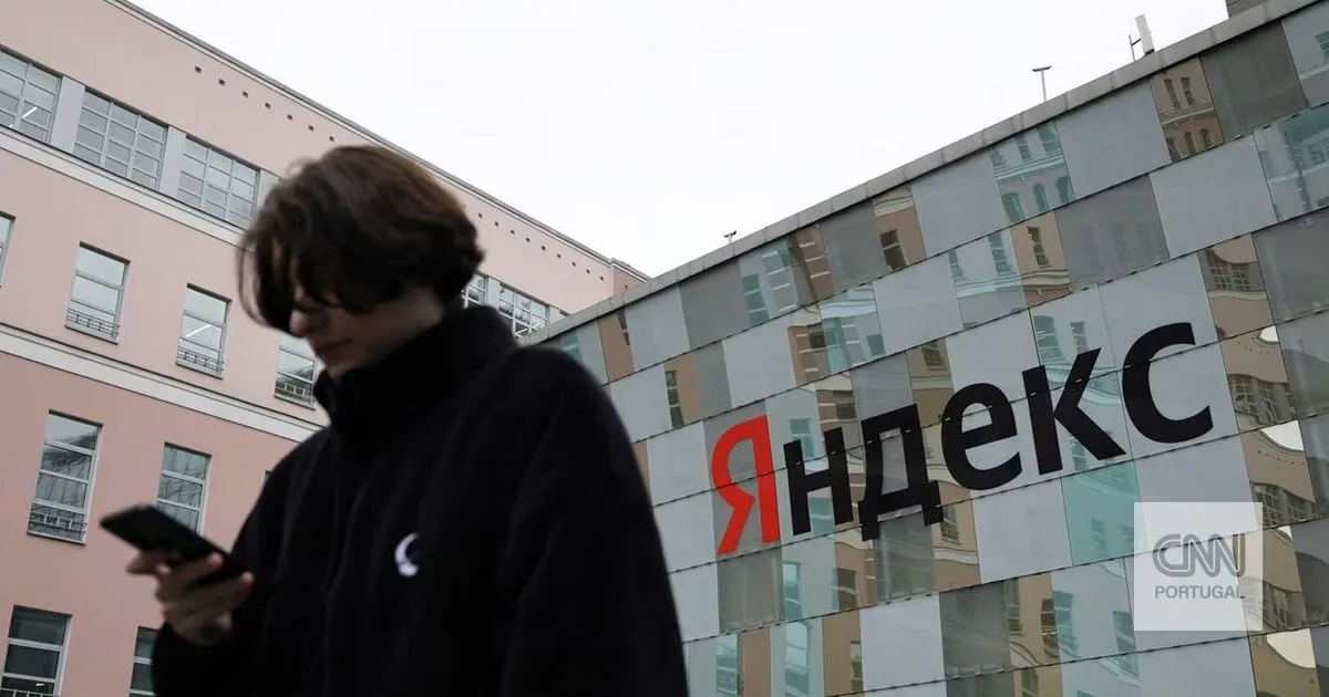Ucrânia ataca a "Google da Rússia" e transforma a internet numa nova frente de batalha