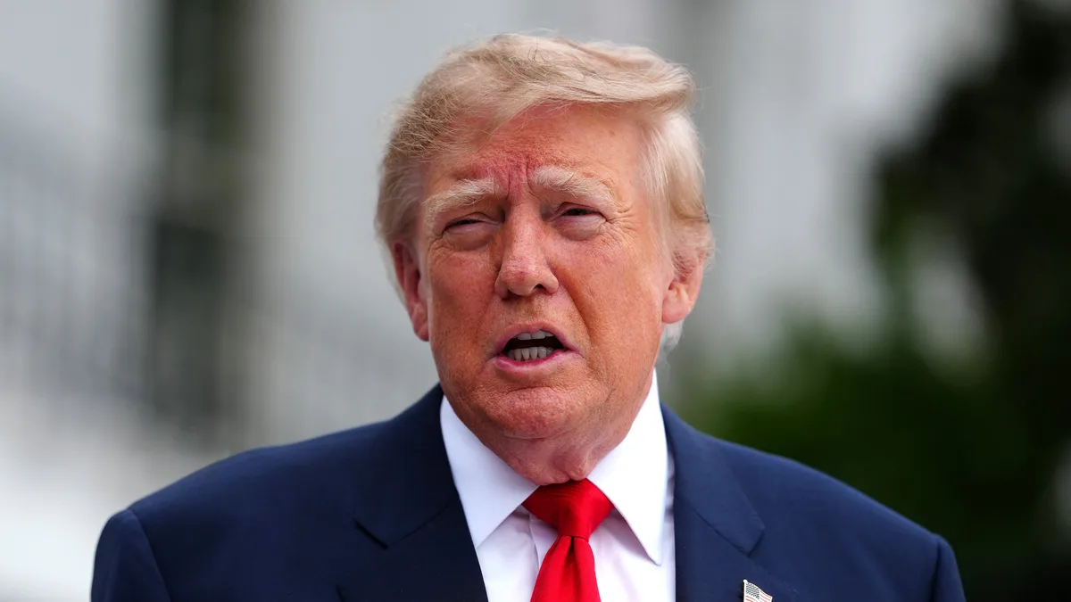 Desperate Trump Hunts for Proof He’s Popular as Approval Collapses
