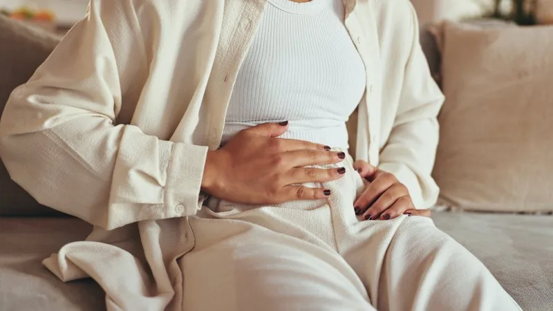The five signs you should go to hospital for a stomach ache