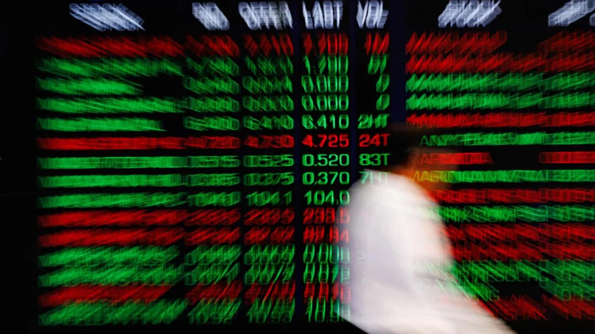 Tech stocks, big bands drag ASX down for sixth straight session, WiseTech plunges on watchdog raid