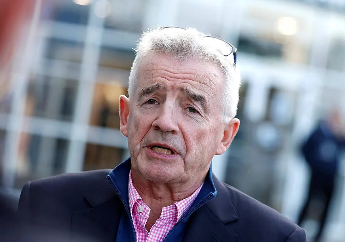 El CEO de Ryanair llama «fracasado» a Óscar Puente y carga contra las tasas: «España no es competitiva»
