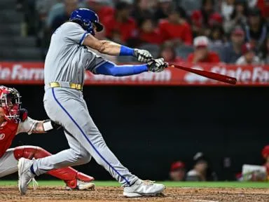 Royals beat the Angels 7-6 to snap 4-game losing streak