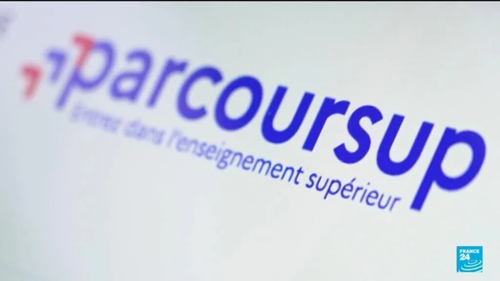Les lycéens contre le système ParcourSup au Salon de l'Etudiant