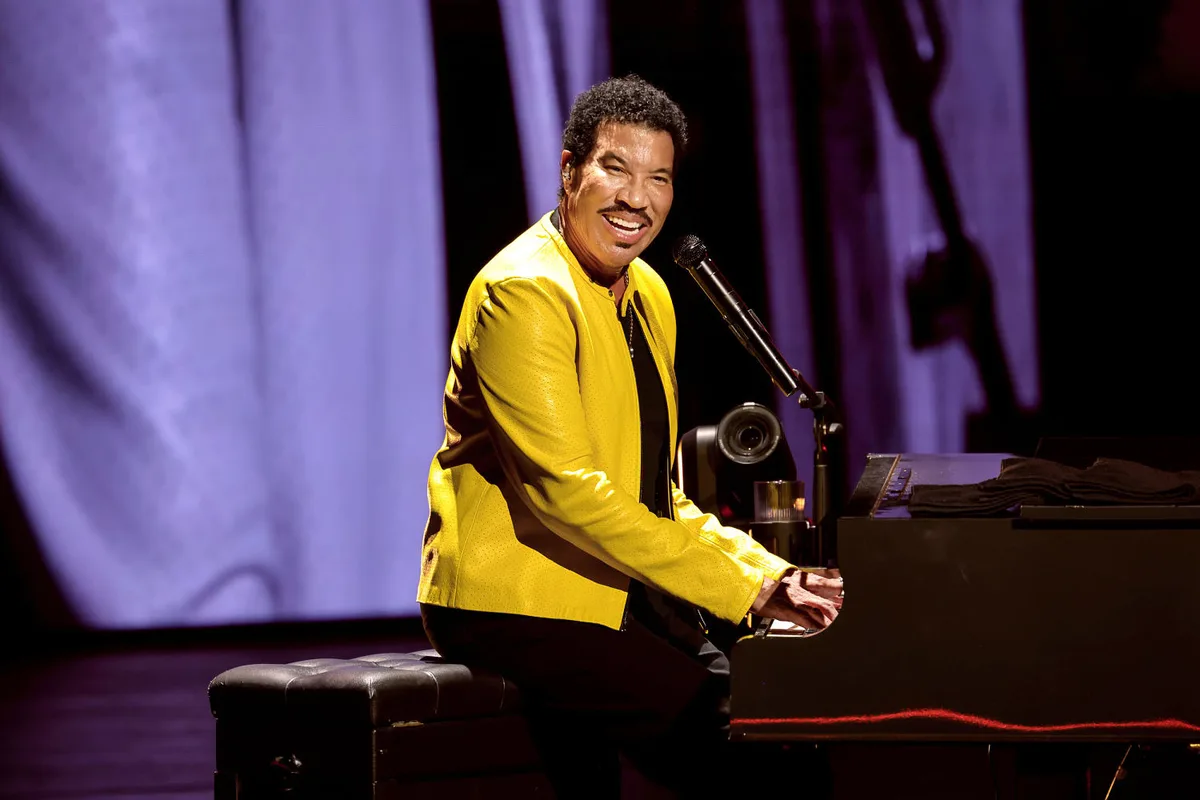 Lionel Richie undergoes heart condition procedure, will ‘take some time off’