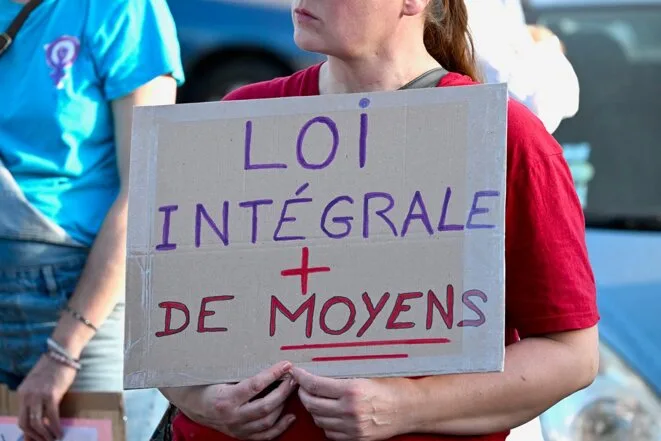 Violences sexuelles: le parcours de soins prévu par la loi «intégrale» exclut les victimes adultes