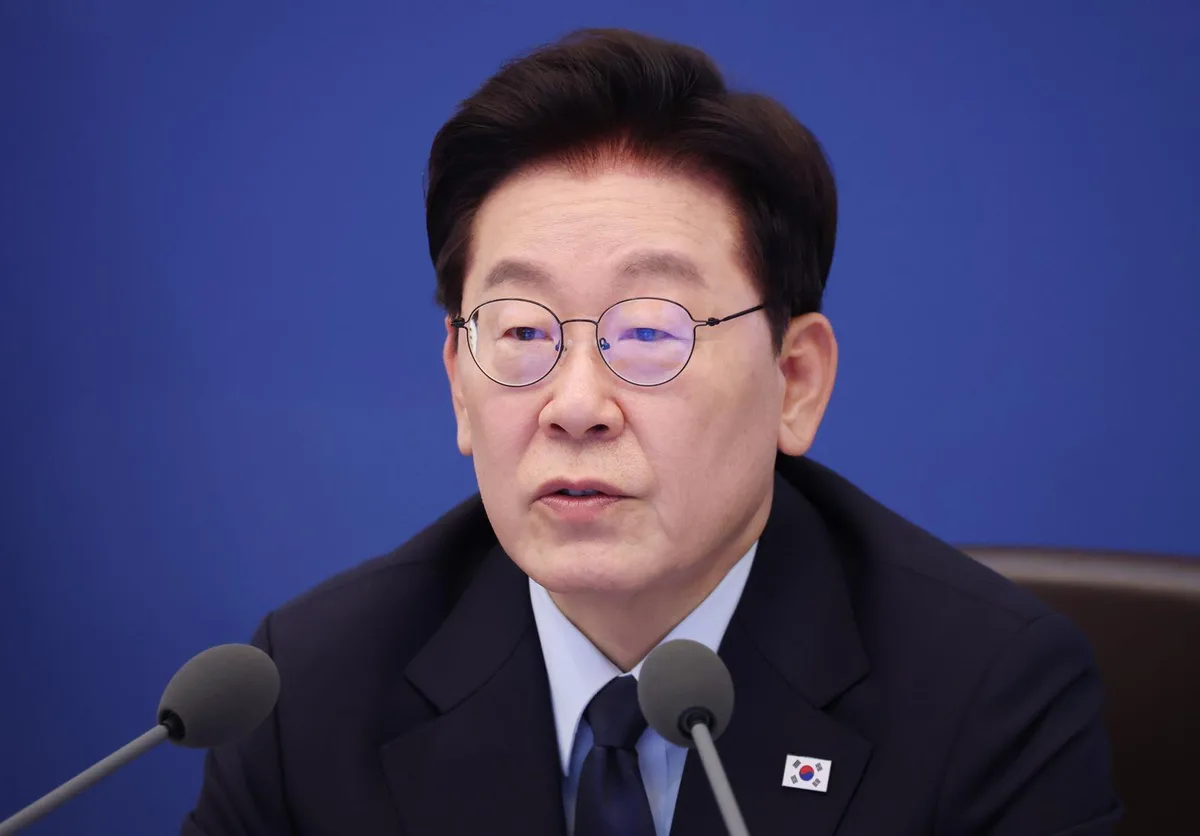 李대통령 “국가가 책임지고 소방관 안전 지켜야…지원 강화”