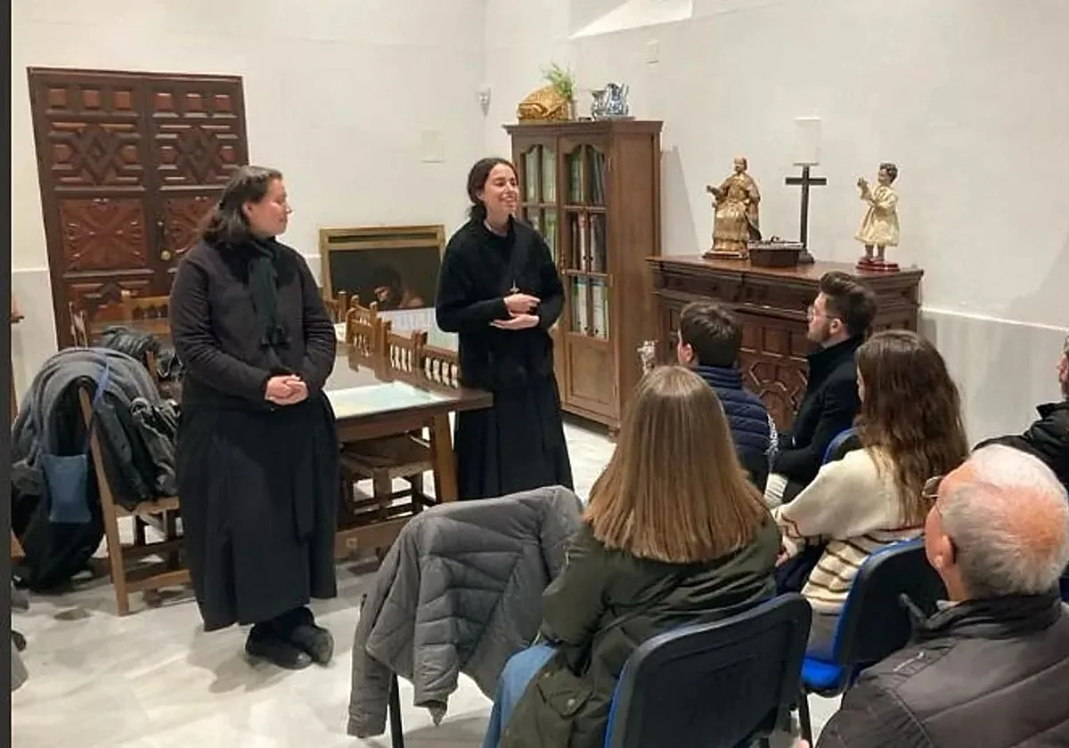 Una víctima de abusos de las 'monjas' HAM pide apoyo a la Iglesia: «Conmigo no ha hablado nadie»