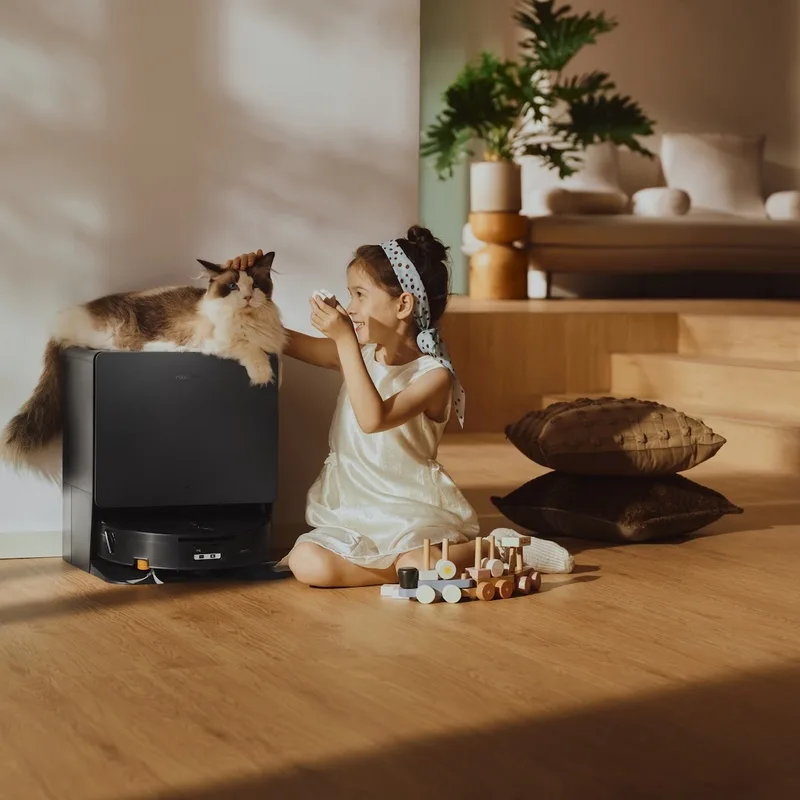 Roborock Saros 20 Flow Complete : le robot aspirateur qui veut se faire oublier (c’est sa plus grande qualité)