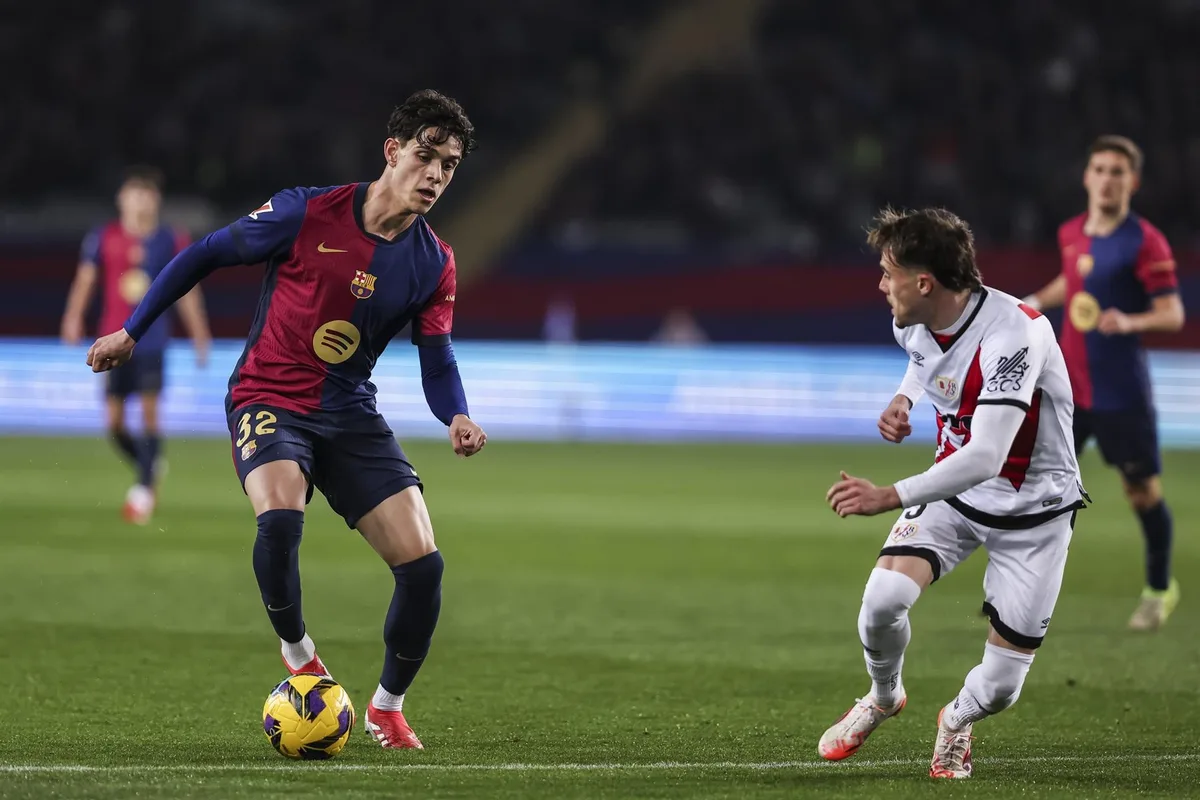 El FC Barcelona traspasa al defensa Héctor Fort a la Real Sociedad
