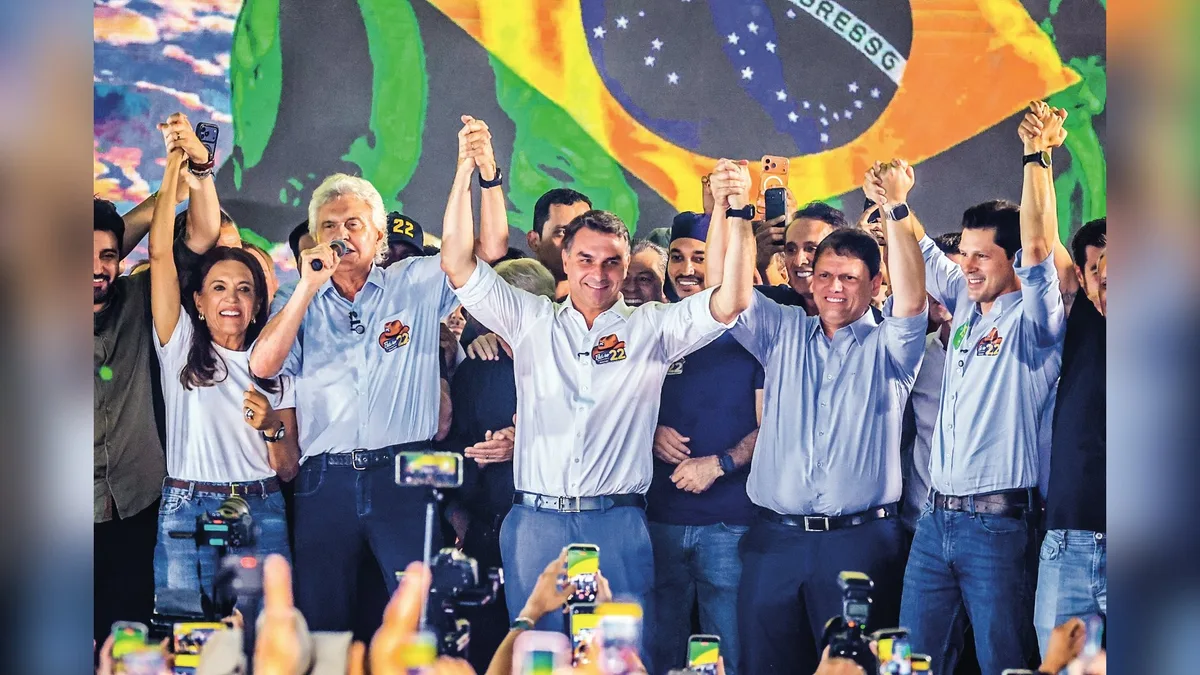 A batalha final entre Flávio e Lula na eleição que revelou um Brasil ainda mais à direita
