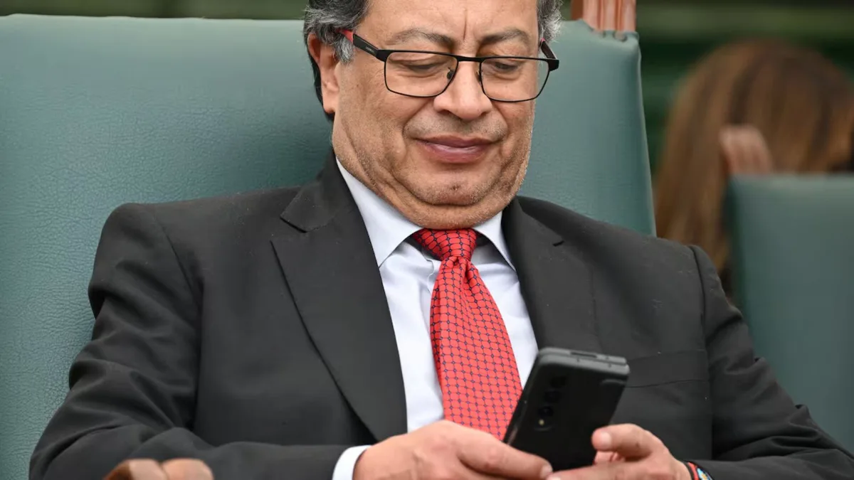 Gustavo Petro cambia su estrategia en X: cerrará respuestas y hará trinos más espaciados