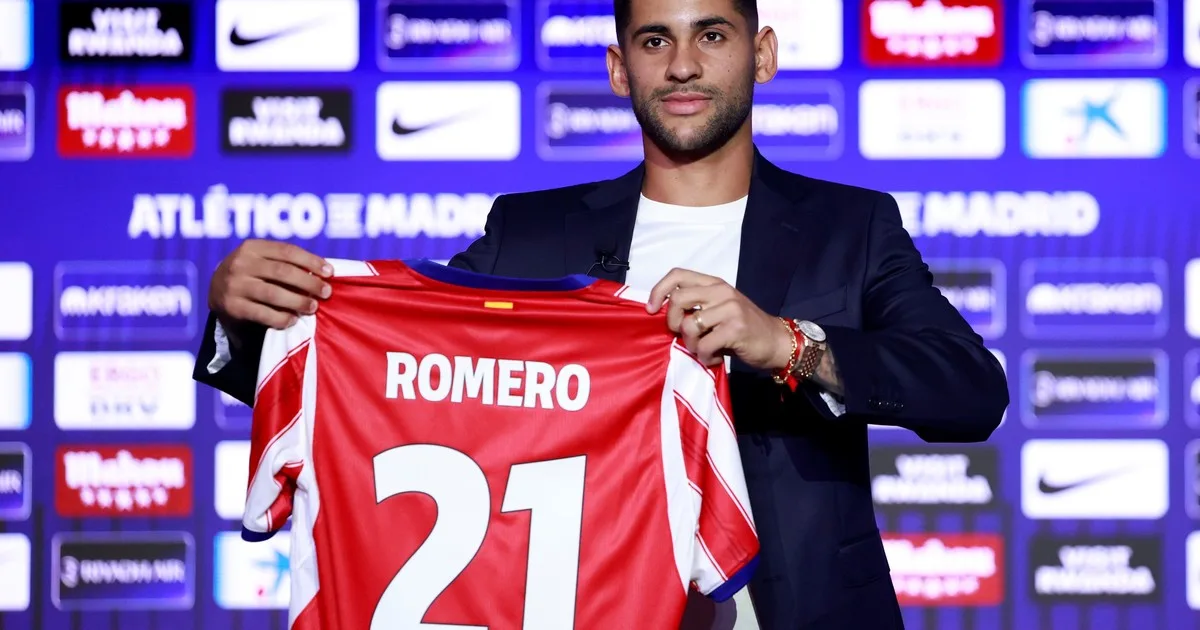 Cuti Romero fue presentado en Atlético de Madrid y habló del momento que vive Julián Alvarez: “Lo veo muy metido”