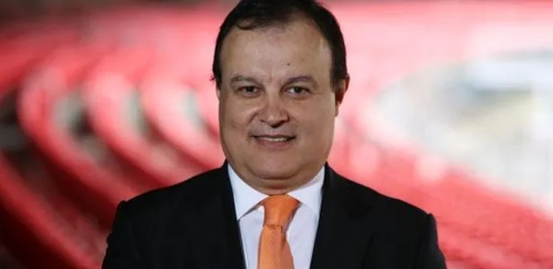 São Paulo: Situação busca novo nome após Adilson desistir de candidatura