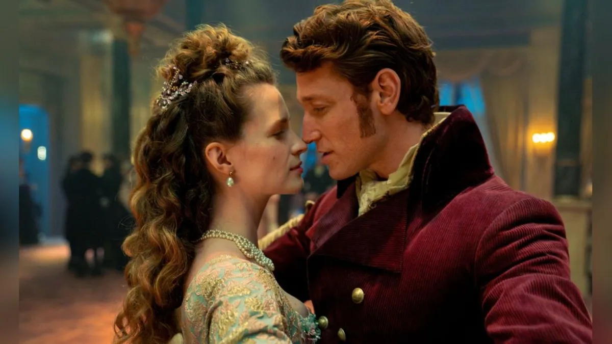 Neue Disney+-Serie „Vienna Game“: So spektakulär wird die Period-Dramedy