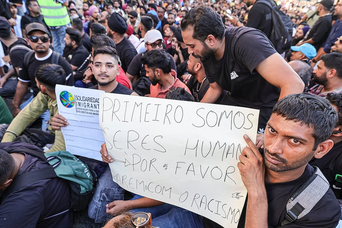 Maior associação de imigrantes acusa Governo de promover políticas "racistas e xenófobas"
