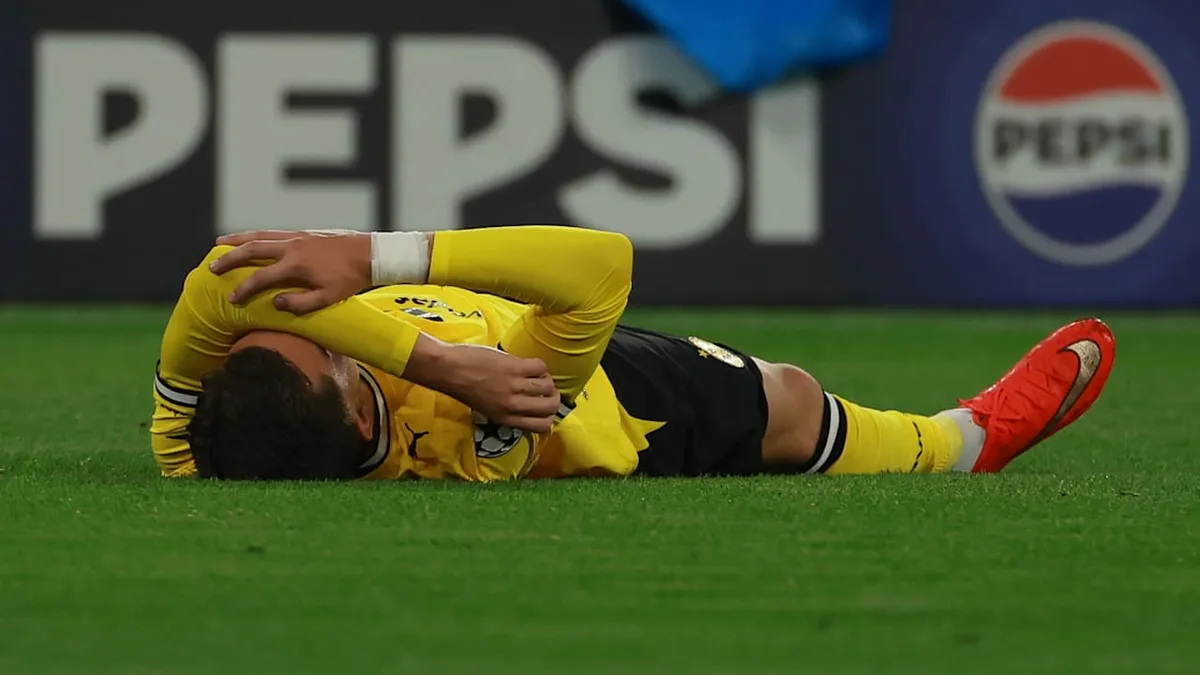 „Wieder einer, der mit 16 Jahren angefangen hat“ - Spannende Reif-Aussagen zum BVB-Griechen