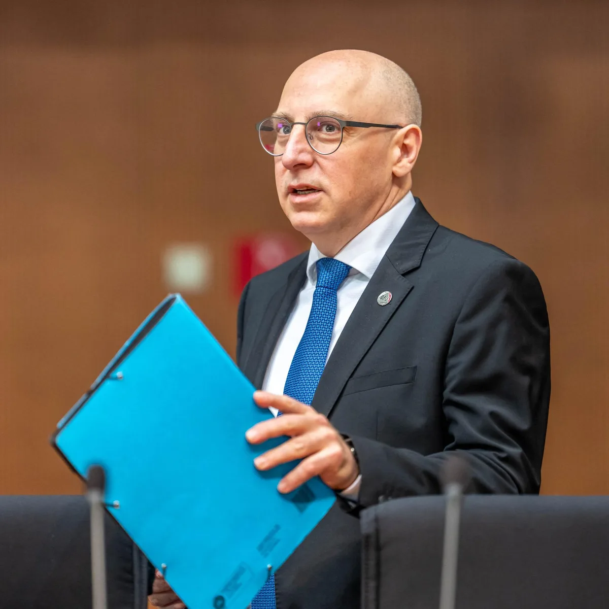 Konferenz in Berlin - Bundesamt für Verfassungsschutz sieht langfristig angelegten hybriden Angriff Russlands auf Deutschland