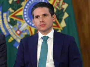 Câmara amplia PLP dos combustíveis e inclui fertilizantes e minerais críticos