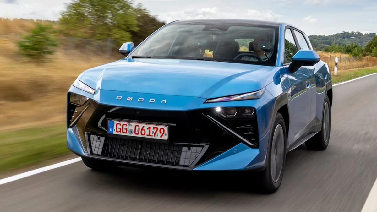 Urus zum Sparpreis? - Neues China-SUV setzt auf Urus-Optik