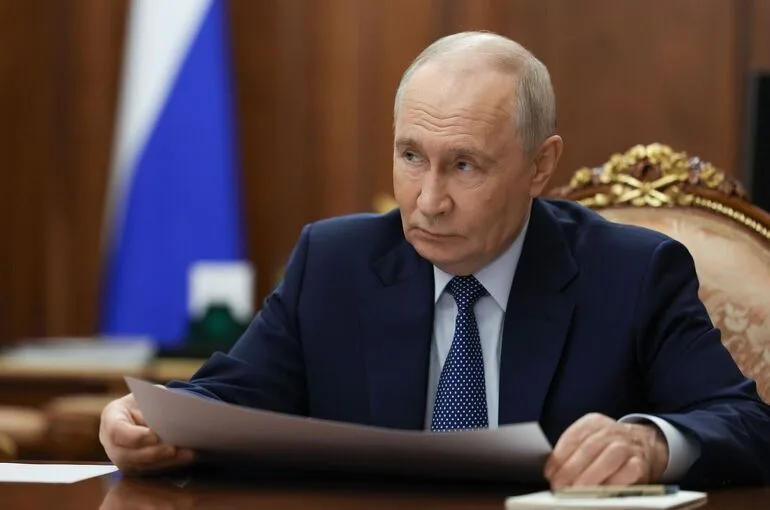 Путин поручит создать параметры предоставления инвестиционного налогового вычета