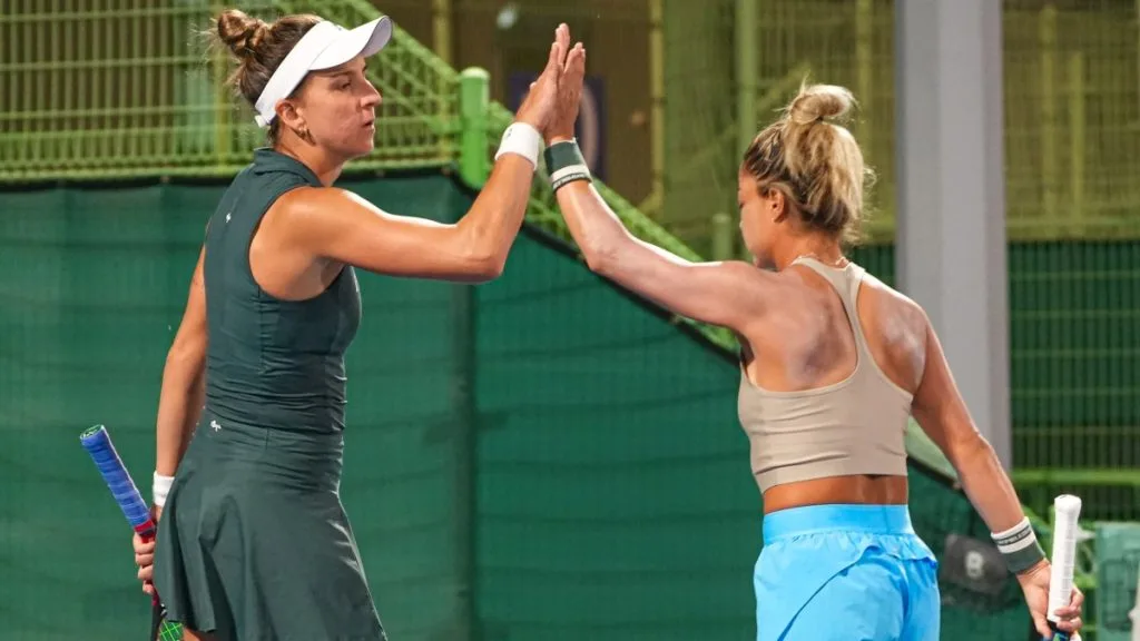 Ingrid Martins supera longa viagem e fuso-horário e vence na estreia no WTA de Seul, na Coreia do Sul