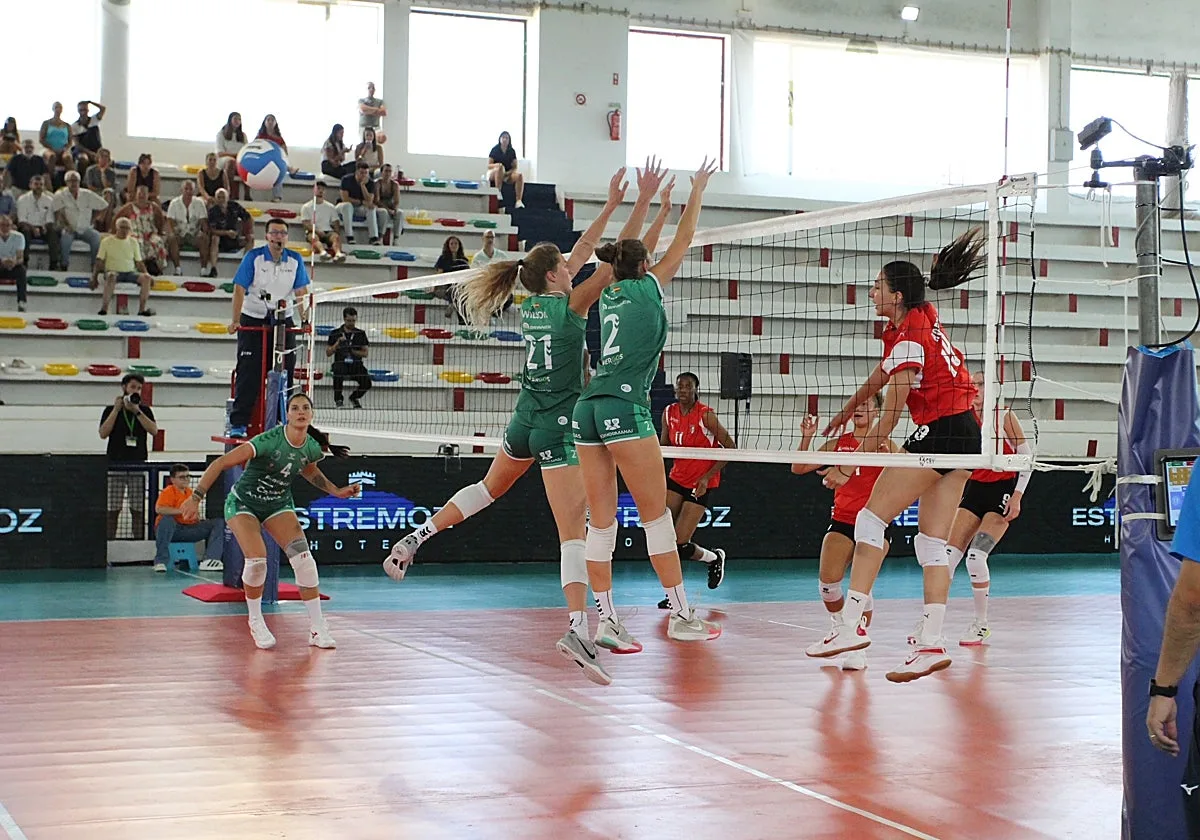 El Fundación Cajasol Andalucía cae en semifinales de la Copa Ibérica (0-3)