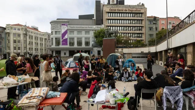 Duas pessoas em estado grave e uma com deficiência entre feridos no Porto