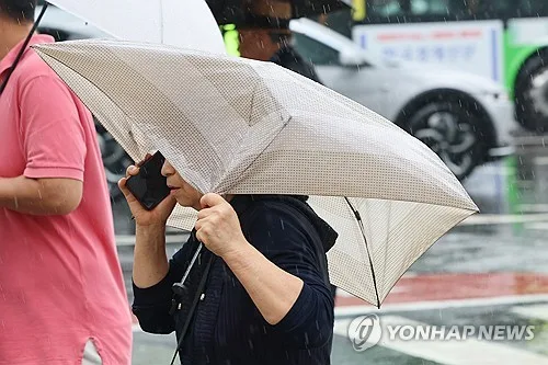 창원시, 고장난 우산·자전거 무료 수리…9월 중 권역별 진행