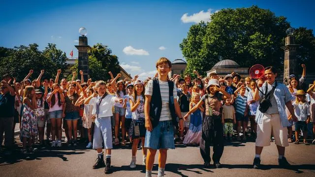 Neu im Kino: Neue Emil-Verfilmung: Clevere Kinder jagen Dieb durch Berlin