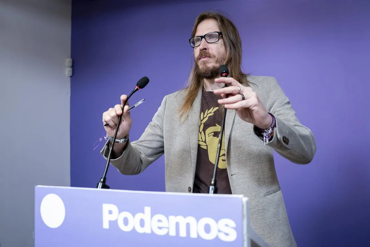 Pablo Fernández se presenta para liderar la lista de Podemos en las elecciones al Ayuntamiento de Madrid