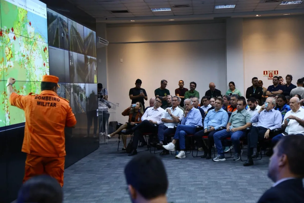 Amazonas ganha reforço contra incêndios